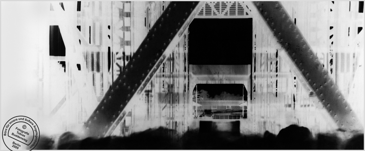 Schiffshebewerk Niederfinow 1990, Fotoleinen 100 x 240 cm, Unikat